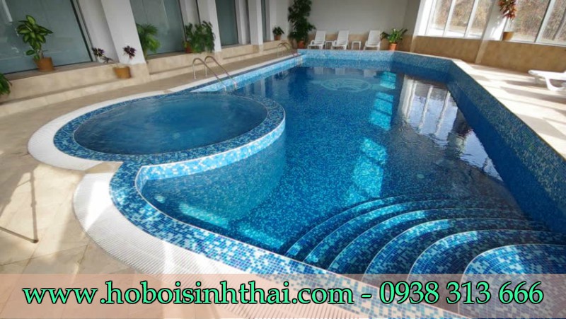 CÓ NÊN KẾT HỢP BỂ JACUZZI CHO HỒ BƠI?